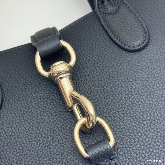 Hyper Peter bag hook Small with CHANELosure Gucci tote 0819